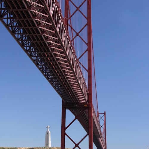 Pilar 7 Bridge Experience
