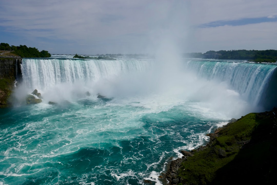 Cataratas del Niagara (vista canadiense)