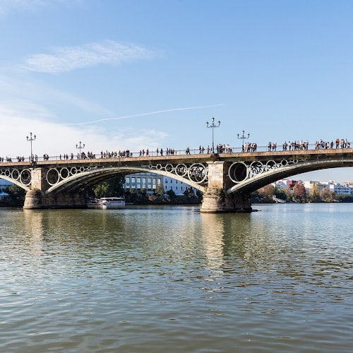 Triana-Brücke