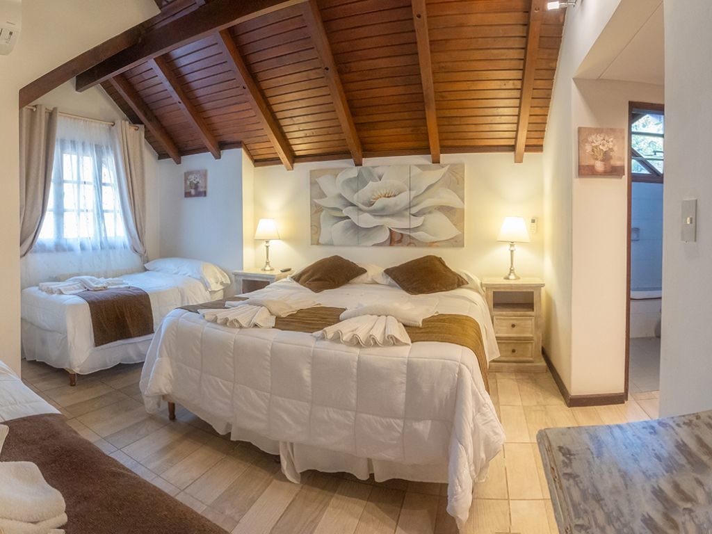 La Fontaine Hotel